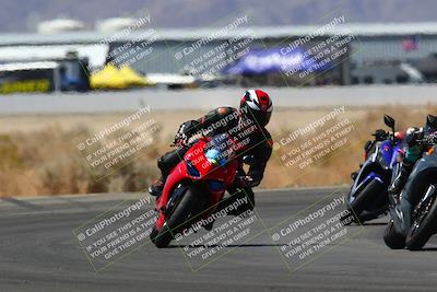 media/Apr-15-2022-Apex Assassins (Fri) [[9fb2e50610]]/Trackday Level 2/Session 4/Turn 4/